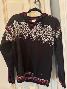 Hanna Andersson Black Sweater with White Nordic Snowflake and Red Accents